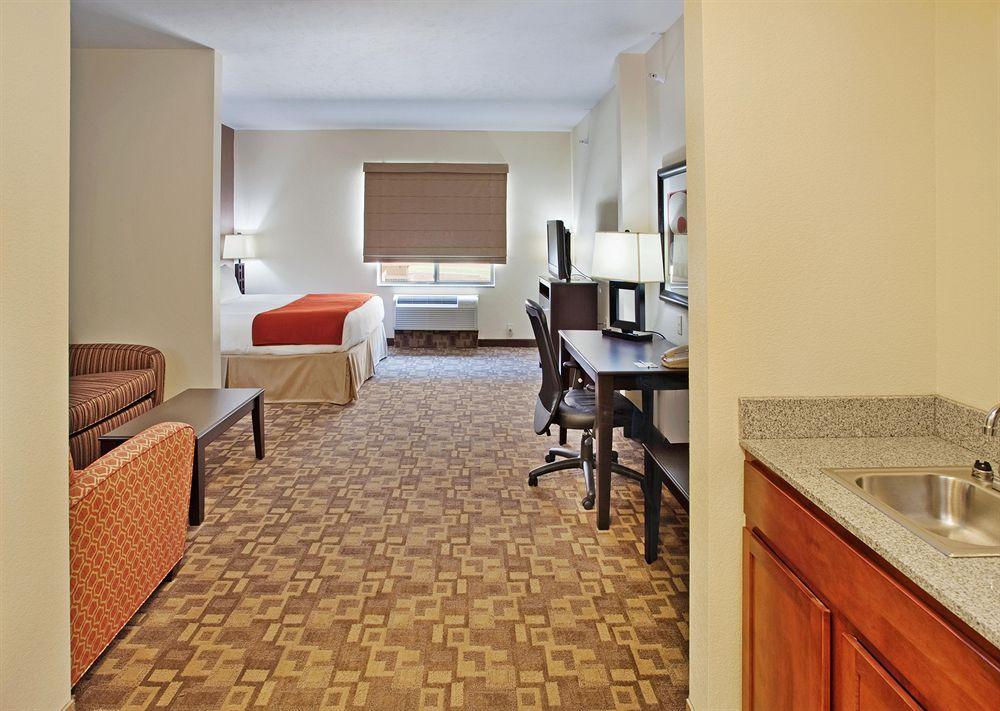 Holiday Inn Express Hotel And Suites Lincoln Airport By Ihg Camera foto